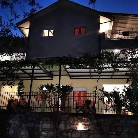 Nestor Chrisi Ammoudia
