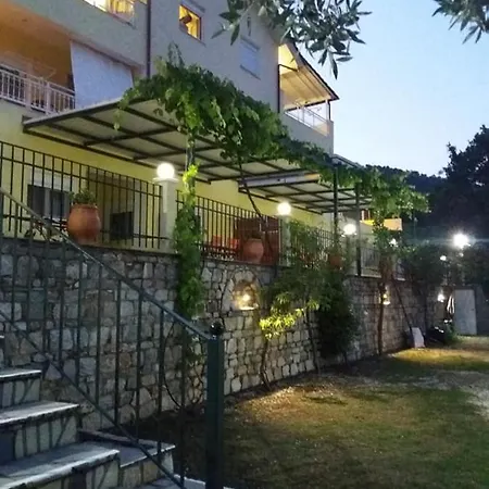 Nestor Chrysi Ammoudia