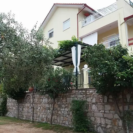 Appartamento Nestor Chrisi Ammoudia