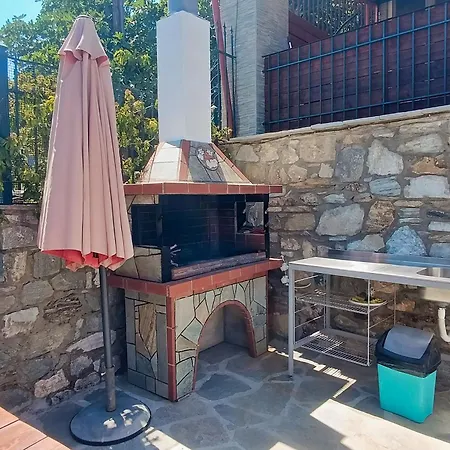 Nestor アパート クリッシ・アモウディア