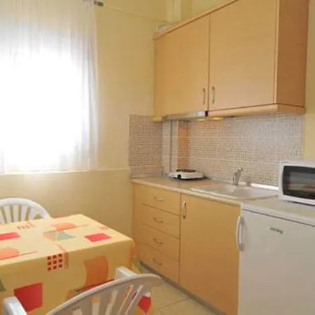 Nestor * خْريسيا أموذيا